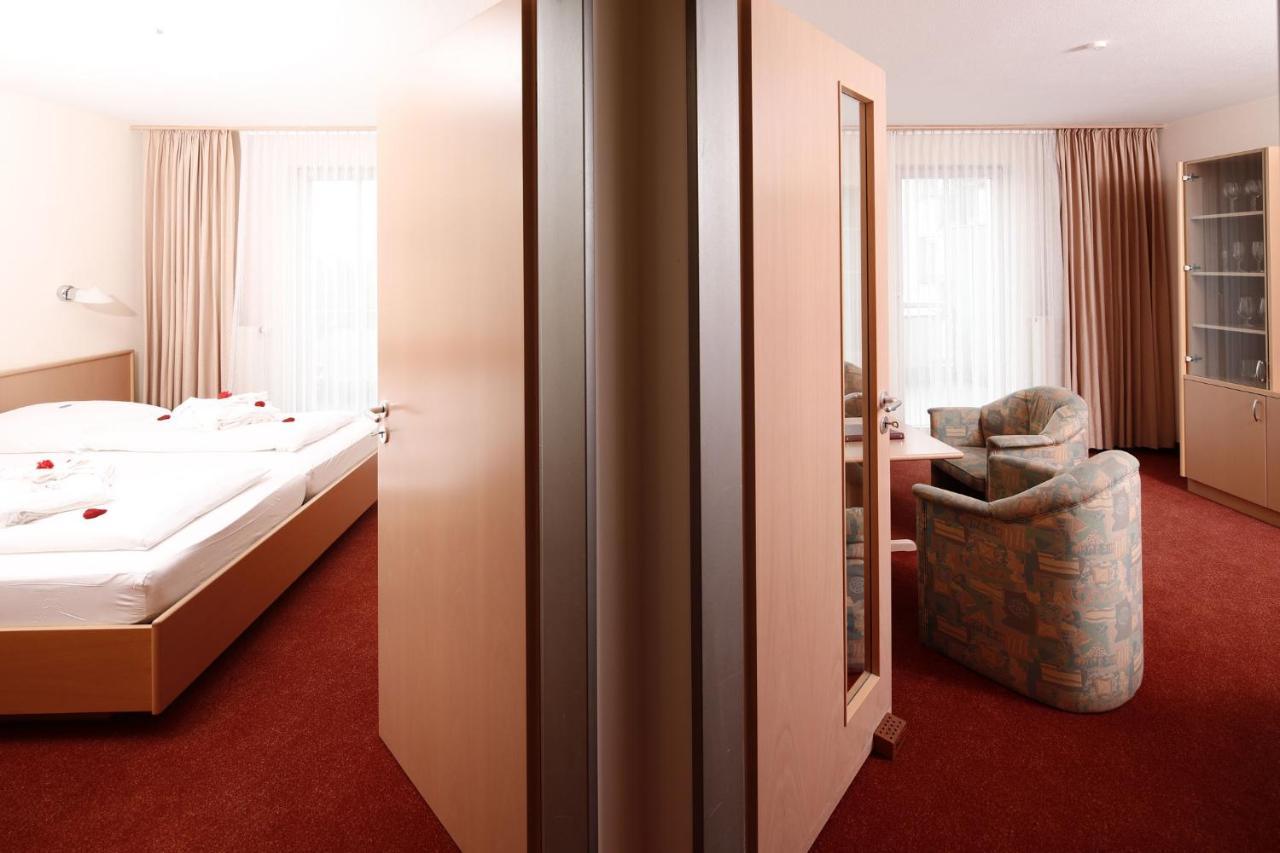 Appartement-Hotel Sibyllenbad Neualbenreuth Ngoại thất bức ảnh